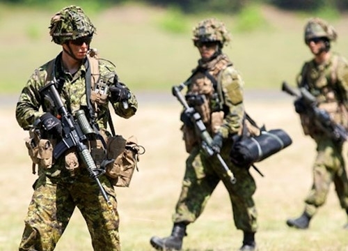 Canada tuyên bố gửi binh lính đến Ukraine